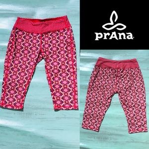 Prana Roxane Red Printed Capri Leggings Medium
